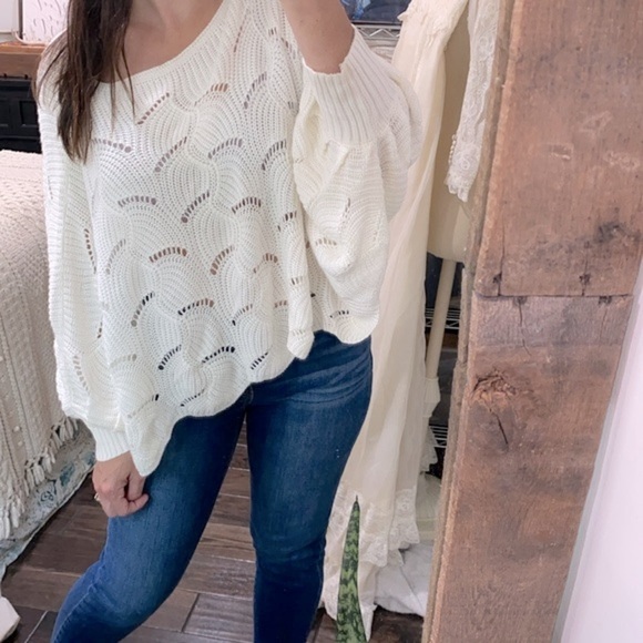 Moon & Madison boho sweater size Xsmall oversized - Picture 4 of 9